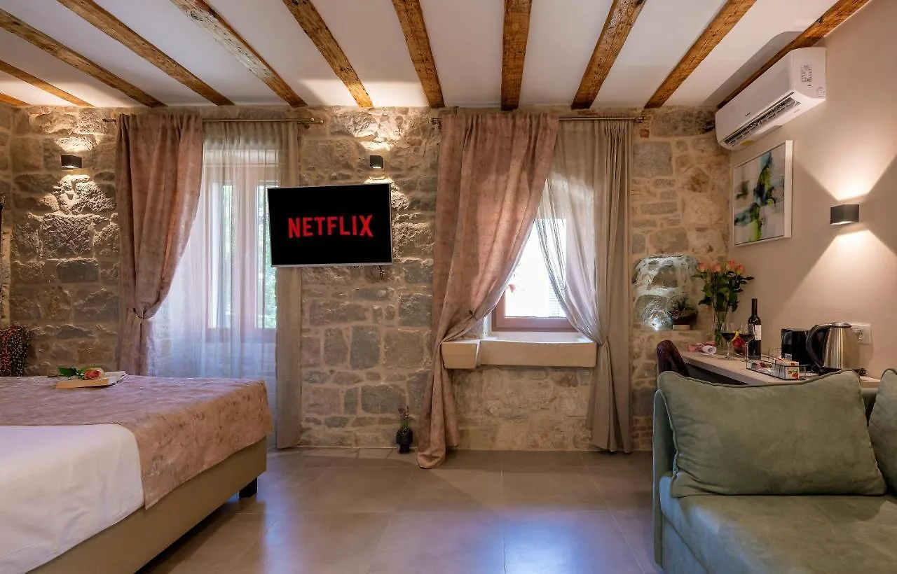 Old Spalatrum Luxury Rooms Split Croatia